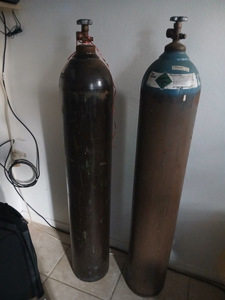 Tanques De Heliun