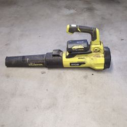 Ryobi Leaf Blower And Extra Battery With Charging Station