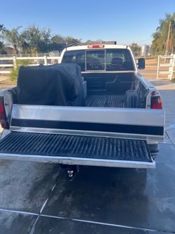 Ford F150 tailgate molding