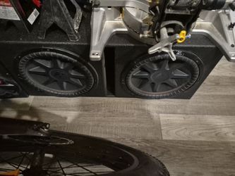 15 Inch Kicker Subs