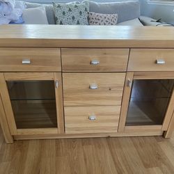 Drawer/dresser/cabinet 