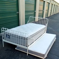 TWIN BED FRAME WITH TRUNDLE WITH MATTRESS