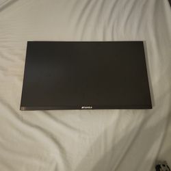 185hz Monitor With Custom Crosshair 