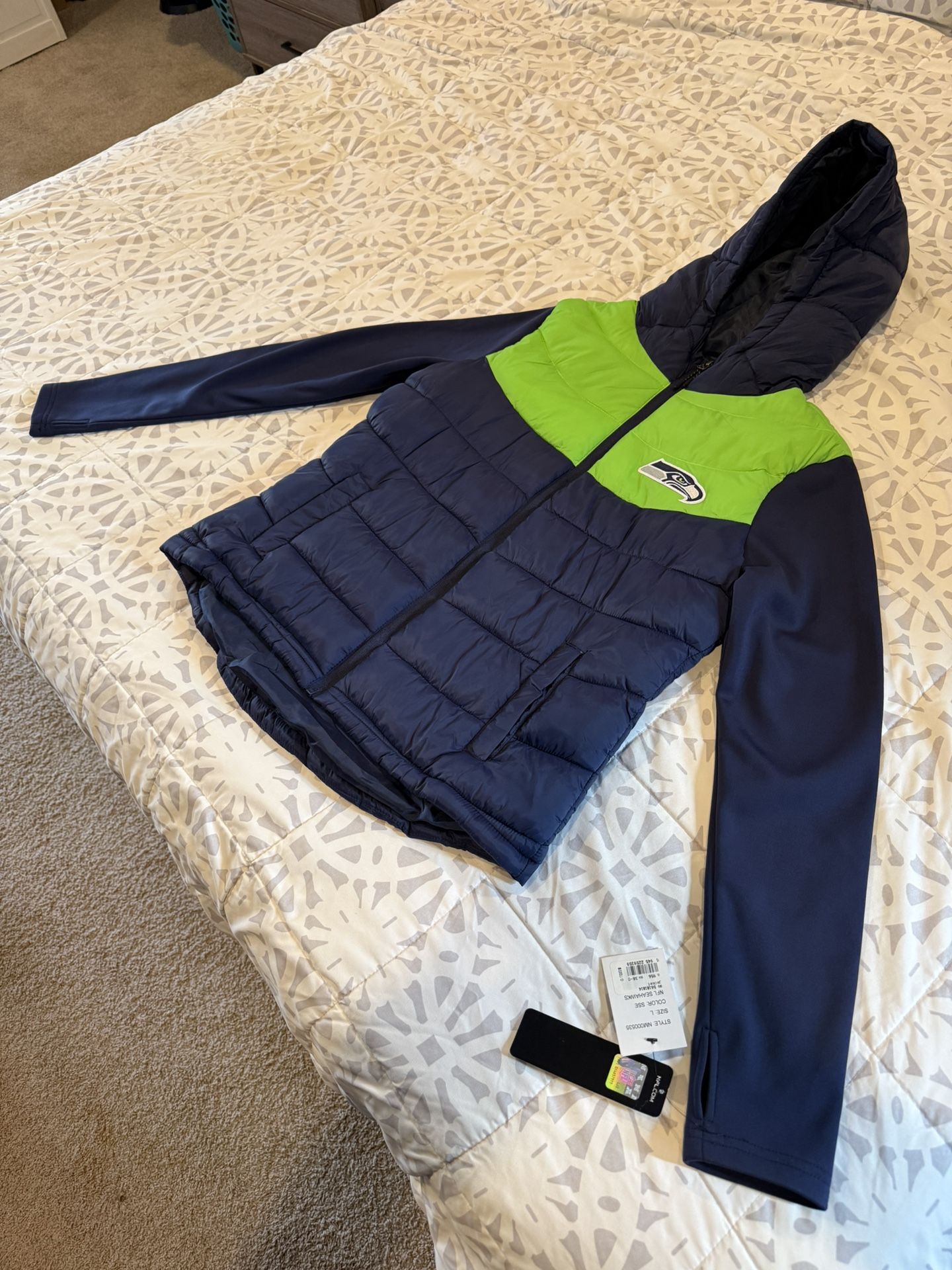 Women’s large Seahawks Jacket