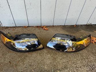 99-04 mustang headlights/tail lights and third break light
