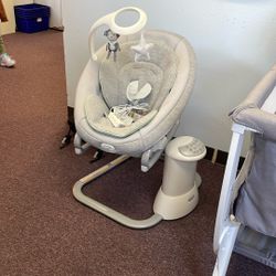 Graco Soothe My Way Swing with Removable Bouncer
