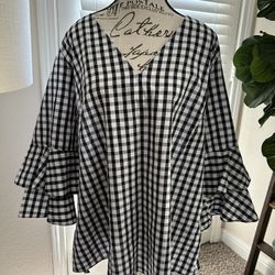 Women’s Black & White  Gingham Tunic/blouse 