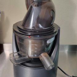 Kuvings Slow Juicer EVO820