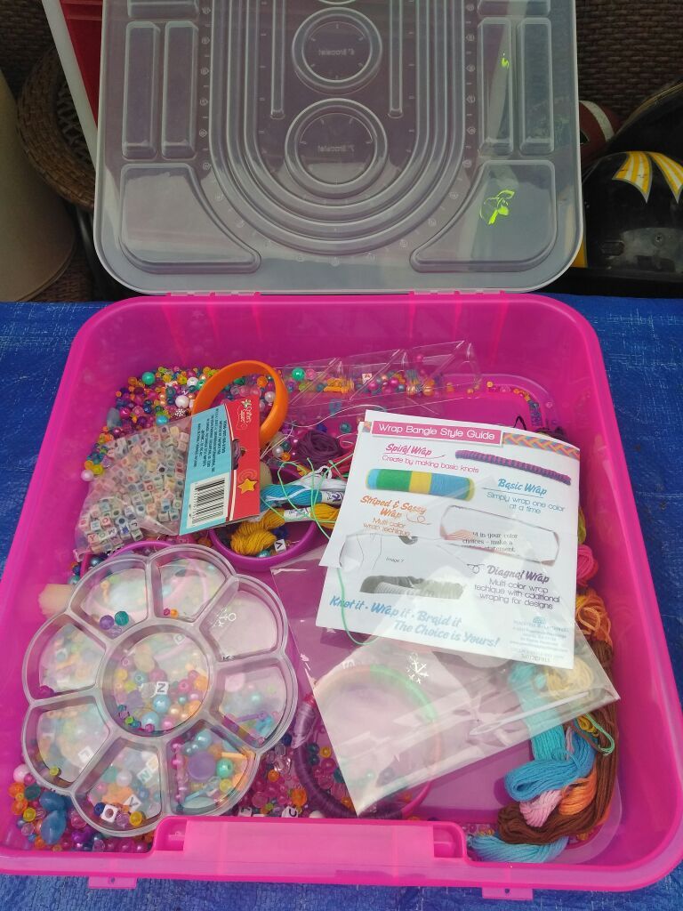 Box of beads (Big Variety)