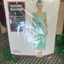 Halloween Costumes 