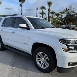 2019 CHEVY TAHOE LT 5.3L 4WD *ONLY 105K MILES*3RD ROW SEATING* FINANCE  *ONLY 134,000 MILES  TWO OWNER  PREMIUM BLACK LEATHER INTERIOR  LIKE NEW CONDI