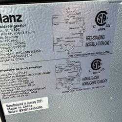 Galanz Mini Fridge w/ Freezer – 3.1 cu. ft. (Model GL31S5E)