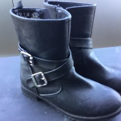 Girls Boots Sz 1