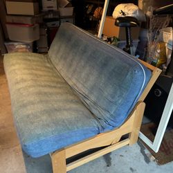 Free Futon! 