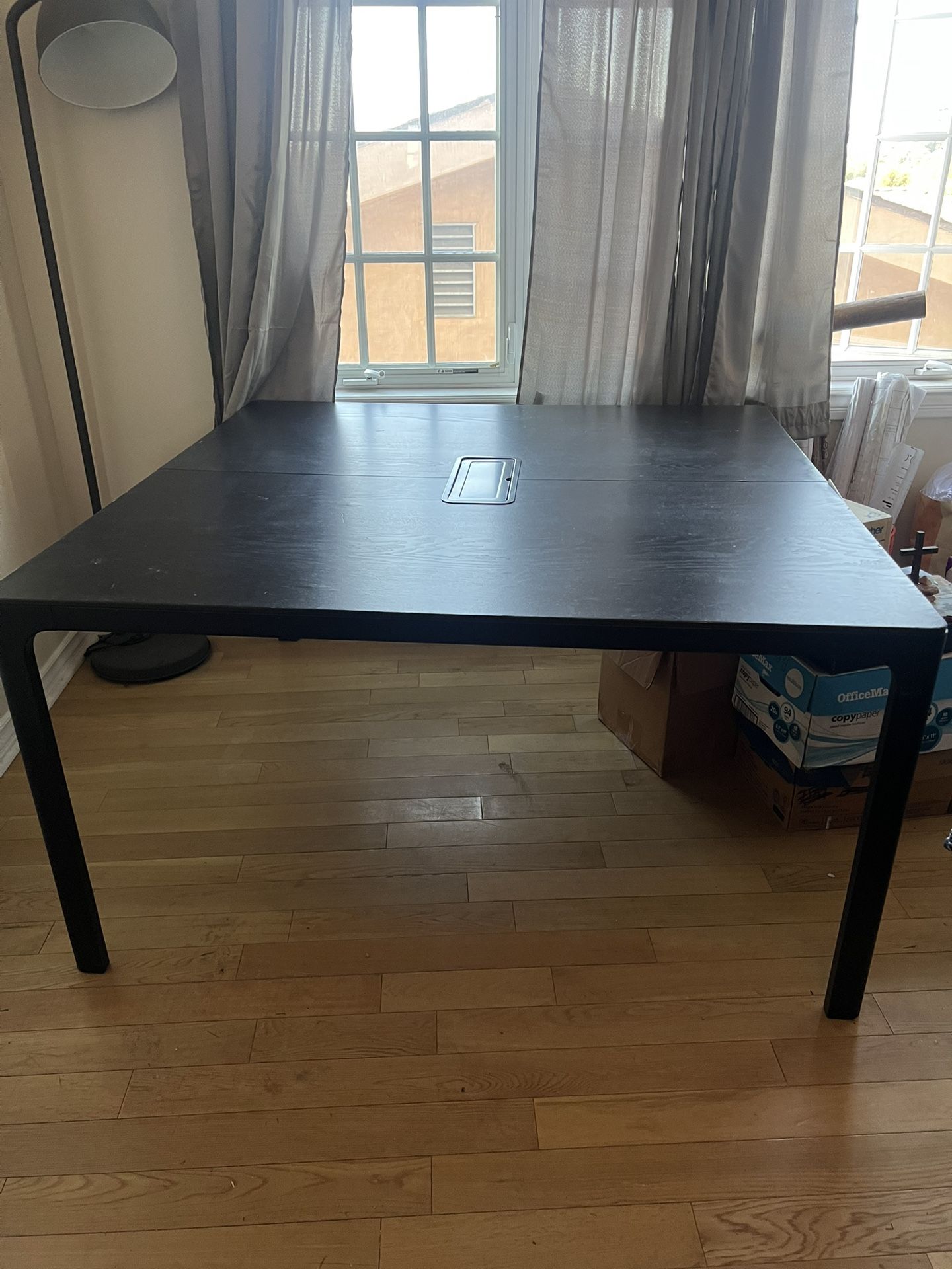 Square Utility/Gaming/Arts And Crafts/Office Table