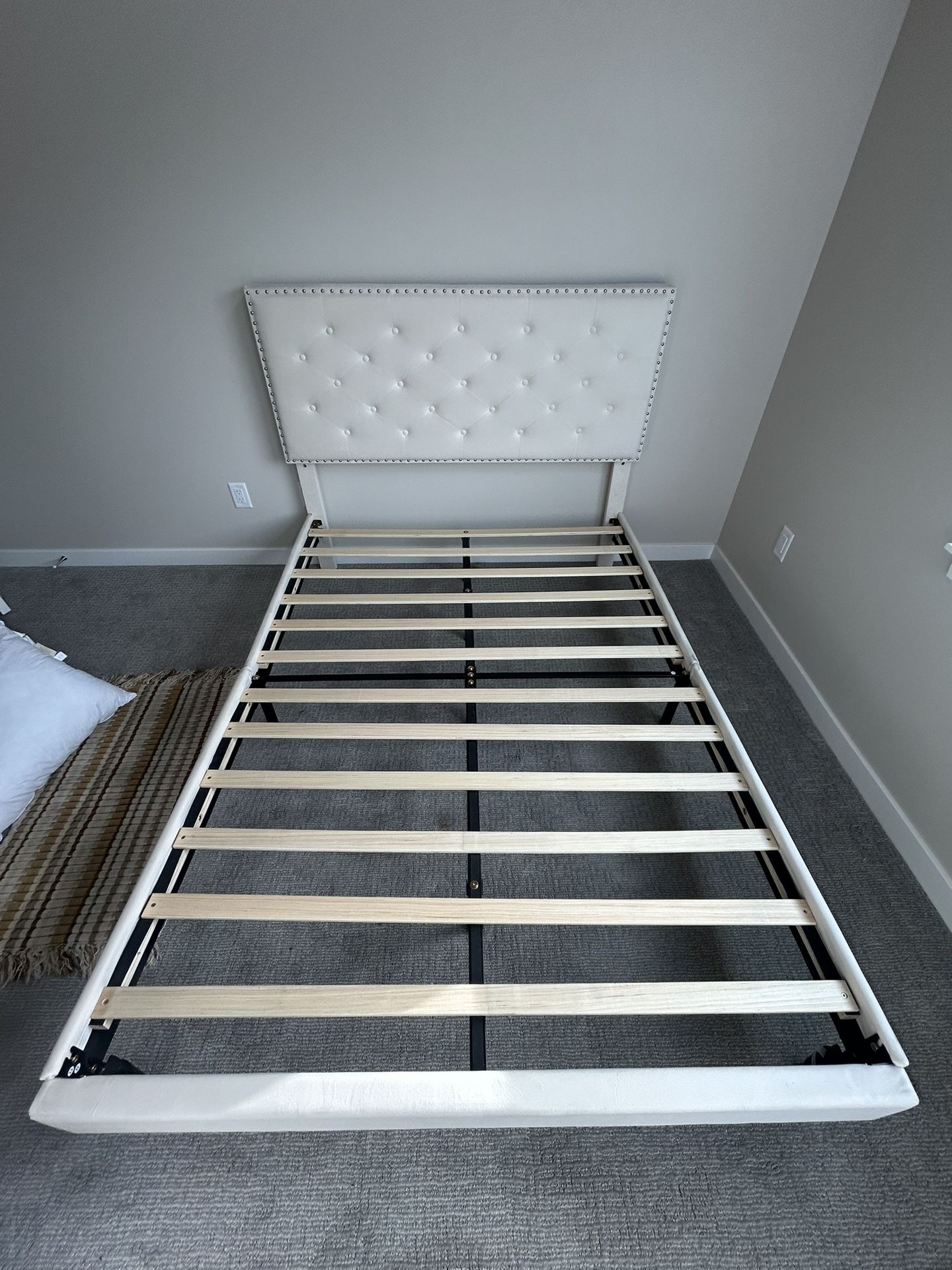 Full Size Bed Frame w/ Headboard