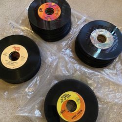 Lot of 130 Vintage 45 RPM Vinyls
