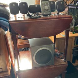 Estate Sale- Logitech 5 In 1 Speaker Sound System Z-680 THX Sound