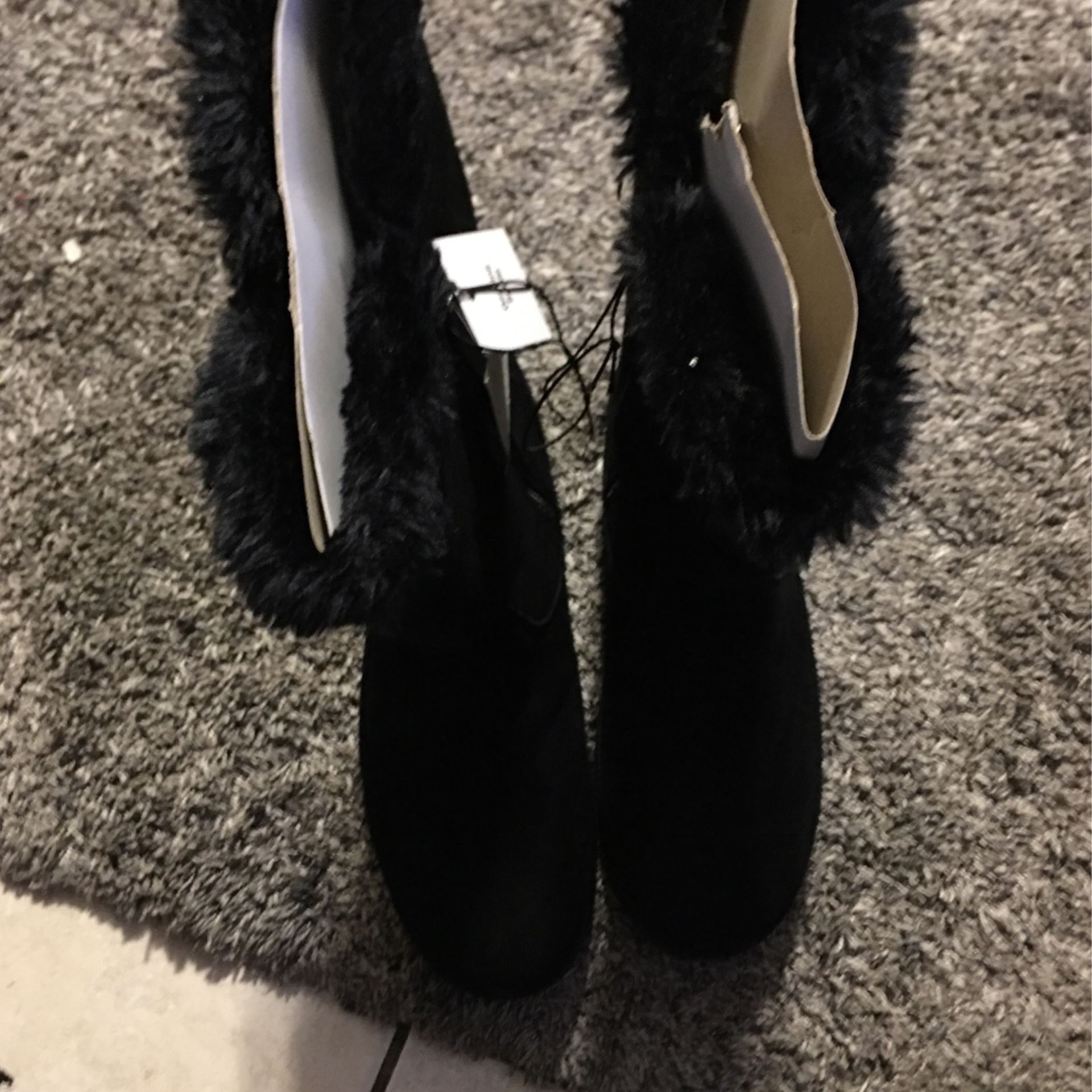 Black Snow Boots
