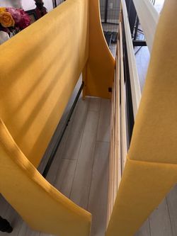 Queen bed