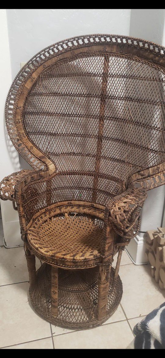 Peacock Wicker Rattan Chair