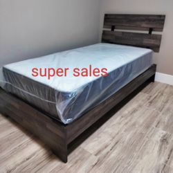 Twin Size Bed 