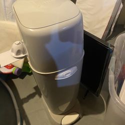 Diaper Genie