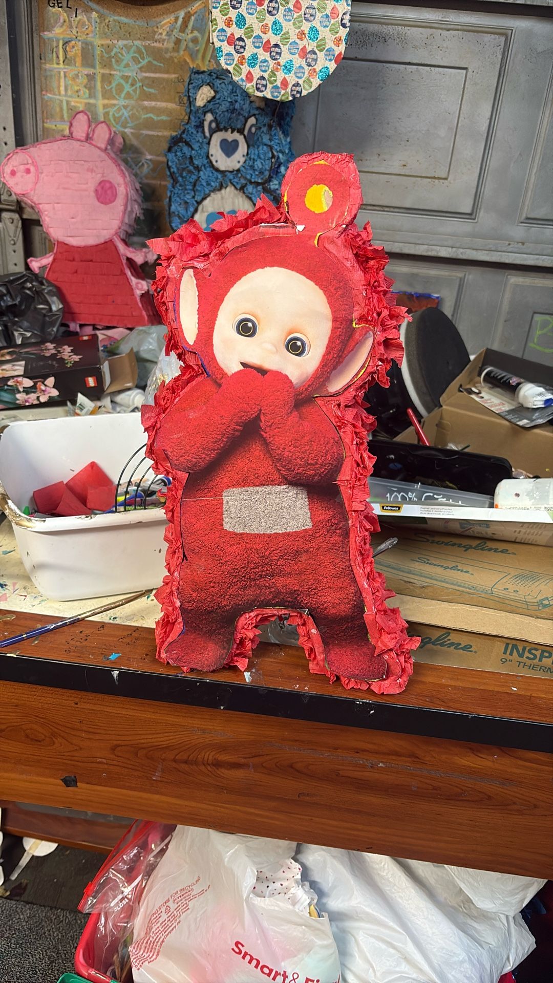 Tellatubbie Poe Pinata