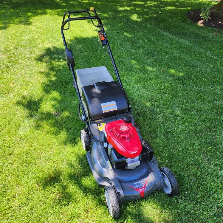 Honda HRX217HZA Electric-Start Self-Propelled Lawn Mower - $750