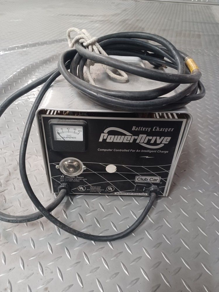 Nice Club car charger - Power Drive