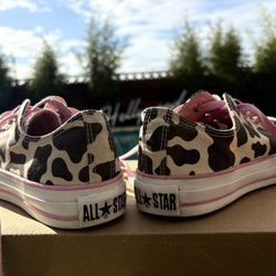 VINTAGE CUSTOM, CONVERSE ALL STARS  SIZE 5