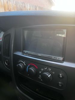 Pioneer touchscreen stereo