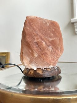 Himalayan Crystal Mineral Salt Lamp