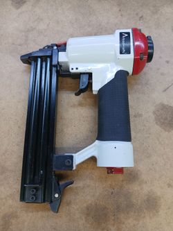 Altocraft Pneumatic Brad Nailer