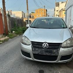 Tengo Este Carro A La Venta