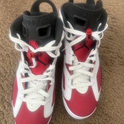 Carmine Retro 6 Size 9