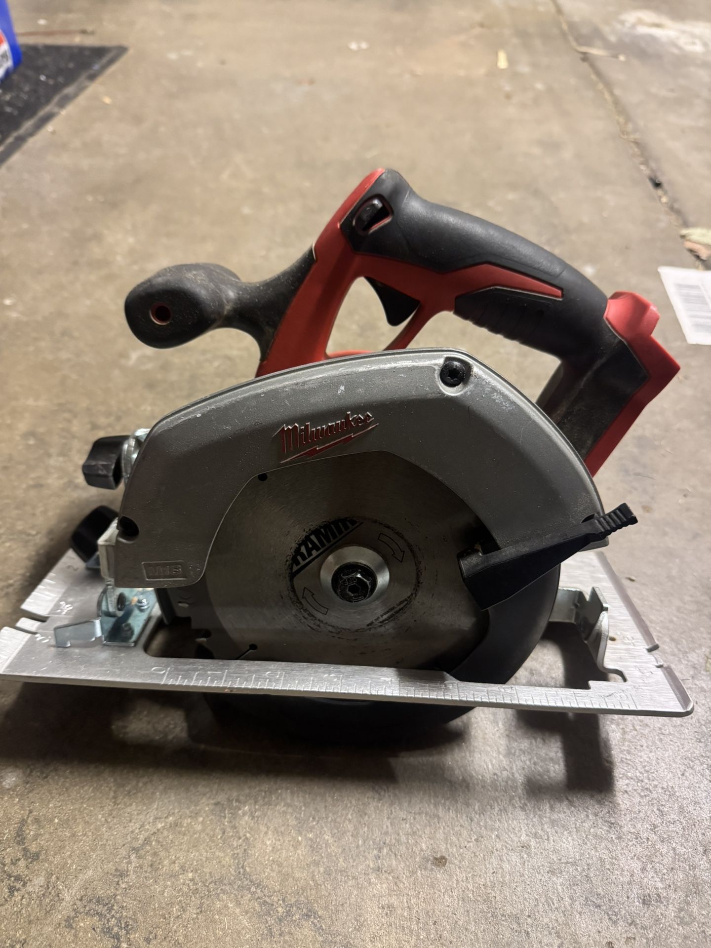 Milwaukee Circular Saw
