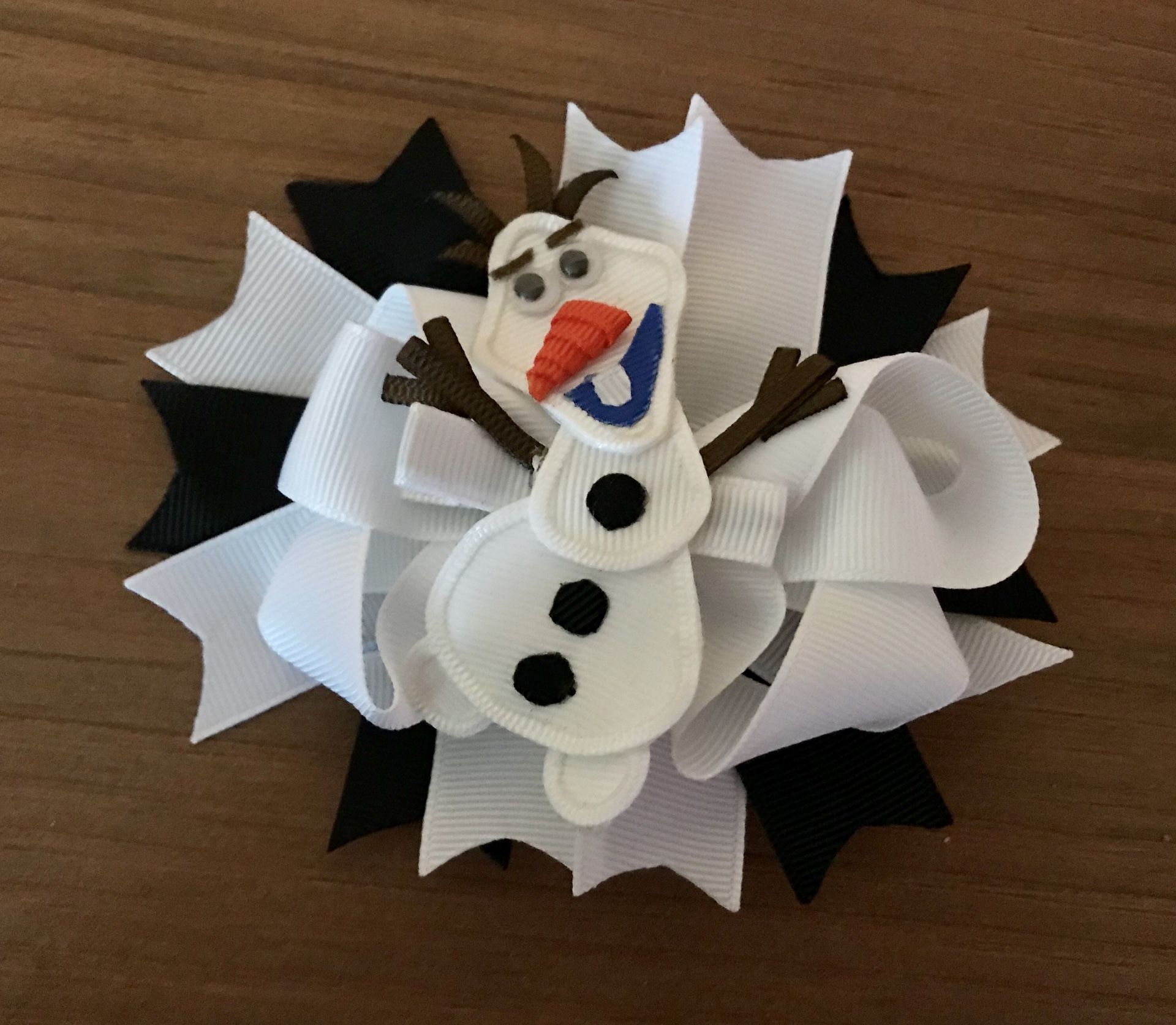 Olaf hair bow