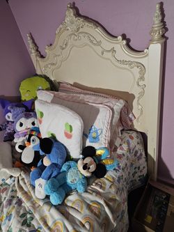 Vintage Bed Set