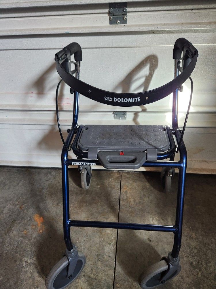 Dolomite 600 Foldable 4 Wheel Walker Rollator