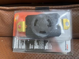 Receptacle 30 Amp Turnlock