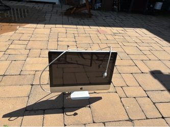 Apple iMac All-in-One Desktop Computer