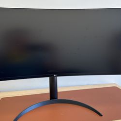 LG 34” Monitor LG 34WP65C-B for Sale in Plano, TX - OfferUp