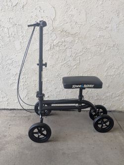 Padded knee scooter