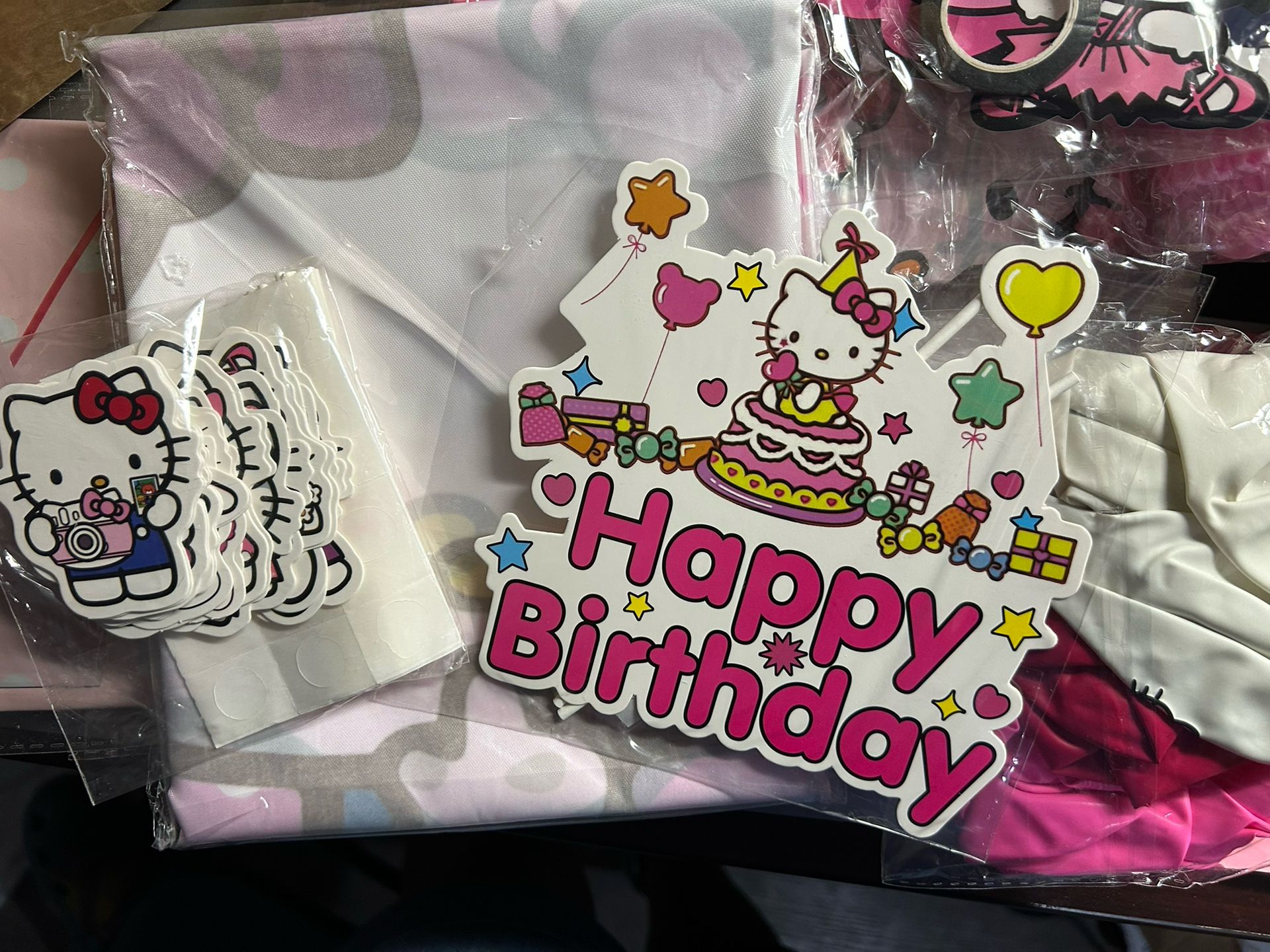 Hello Kitty Party Supplies