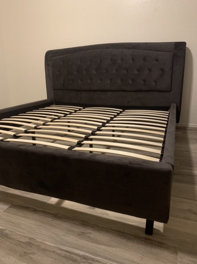 King size bed frame new