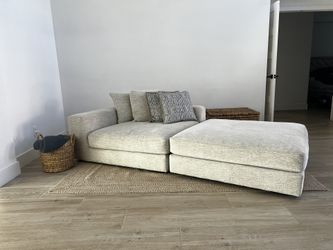 Oversized Chaise