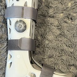 Aircast Elite Sz L 8-13  Dual Air Pocket to Protect the ankle and stabilize the leg high cast