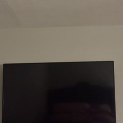 TCL TV 55” with mount equipment included