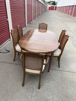 Dinning Table Davis Cabnite Co
